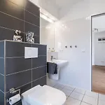 With 2 Bedrooms Feriehus