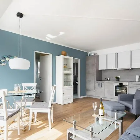 With 2 Bedrooms * 티멘도르프스트랜드